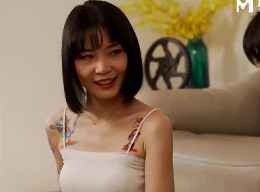 麻豆映画代理出品.渡边传媒.DB-018.APP交友在Ecup疯狂抽插内射美女体内
