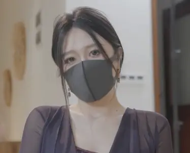 星空无限传媒.星空暑假档.路遇失足美女带回家爆操